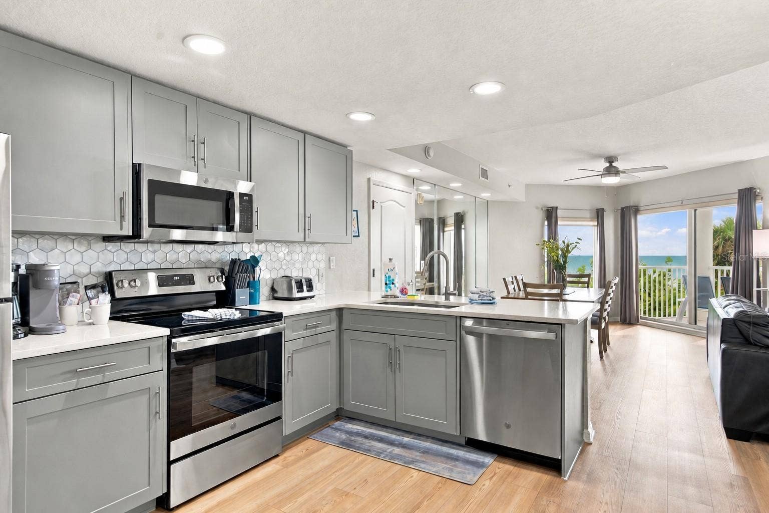 12000 GULF BOULEVARD, #206W-205W, Treasure Island, FL 33706 12000 GULF BOULEVARD, #206W-205W, Treasure Island, FL 33706