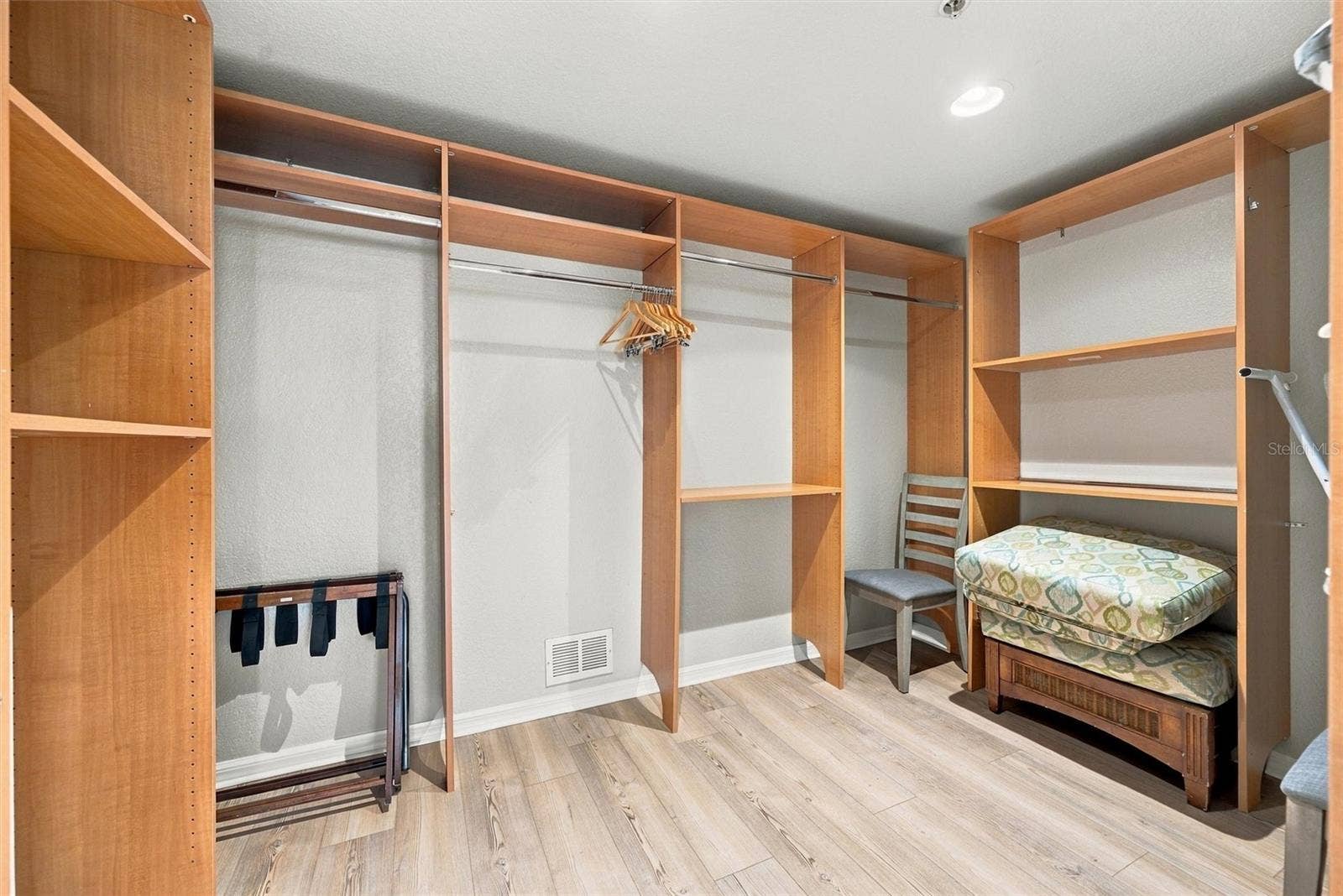 12000 GULF BOULEVARD, #206W-205W, Treasure Island, FL 33706 12000 GULF BOULEVARD, #206W-205W, Treasure Island, FL 33706