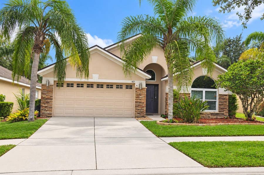 Property photo for 421 THICKET CREST ROAD, Seffner, FL