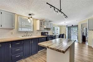 2400 LEMUR DRIVE, Holiday, FL 34690