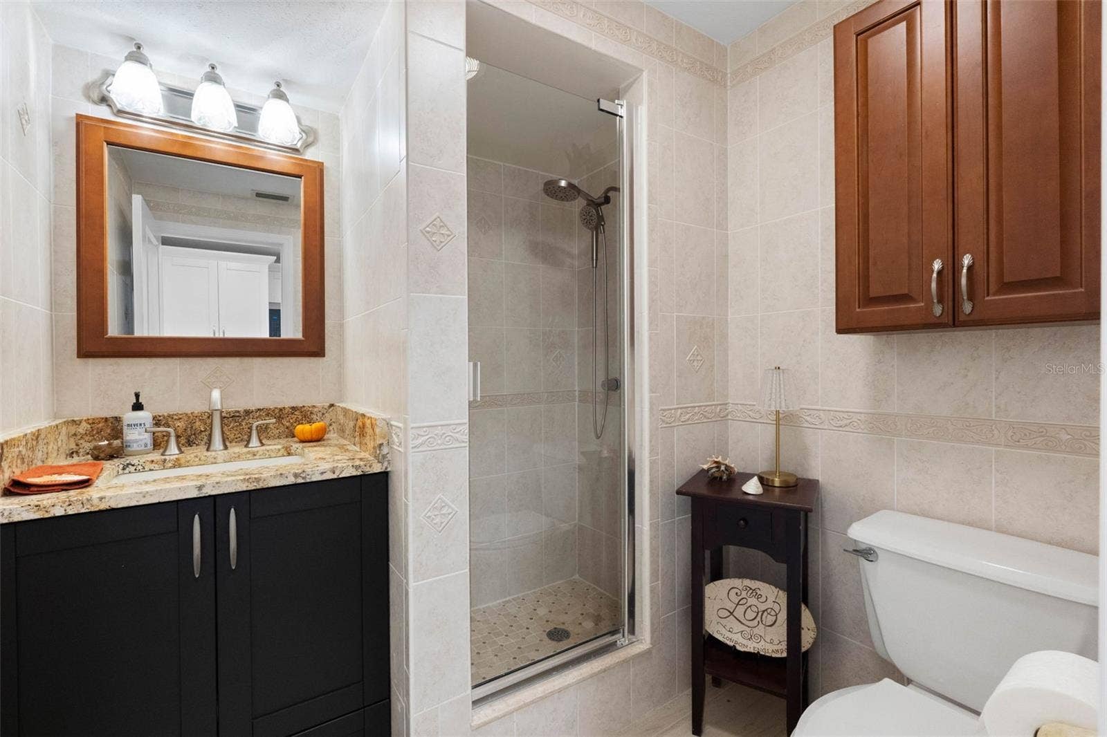 11280 5TH STREET E, Treasure Island, FL 33706 Full bathroom.