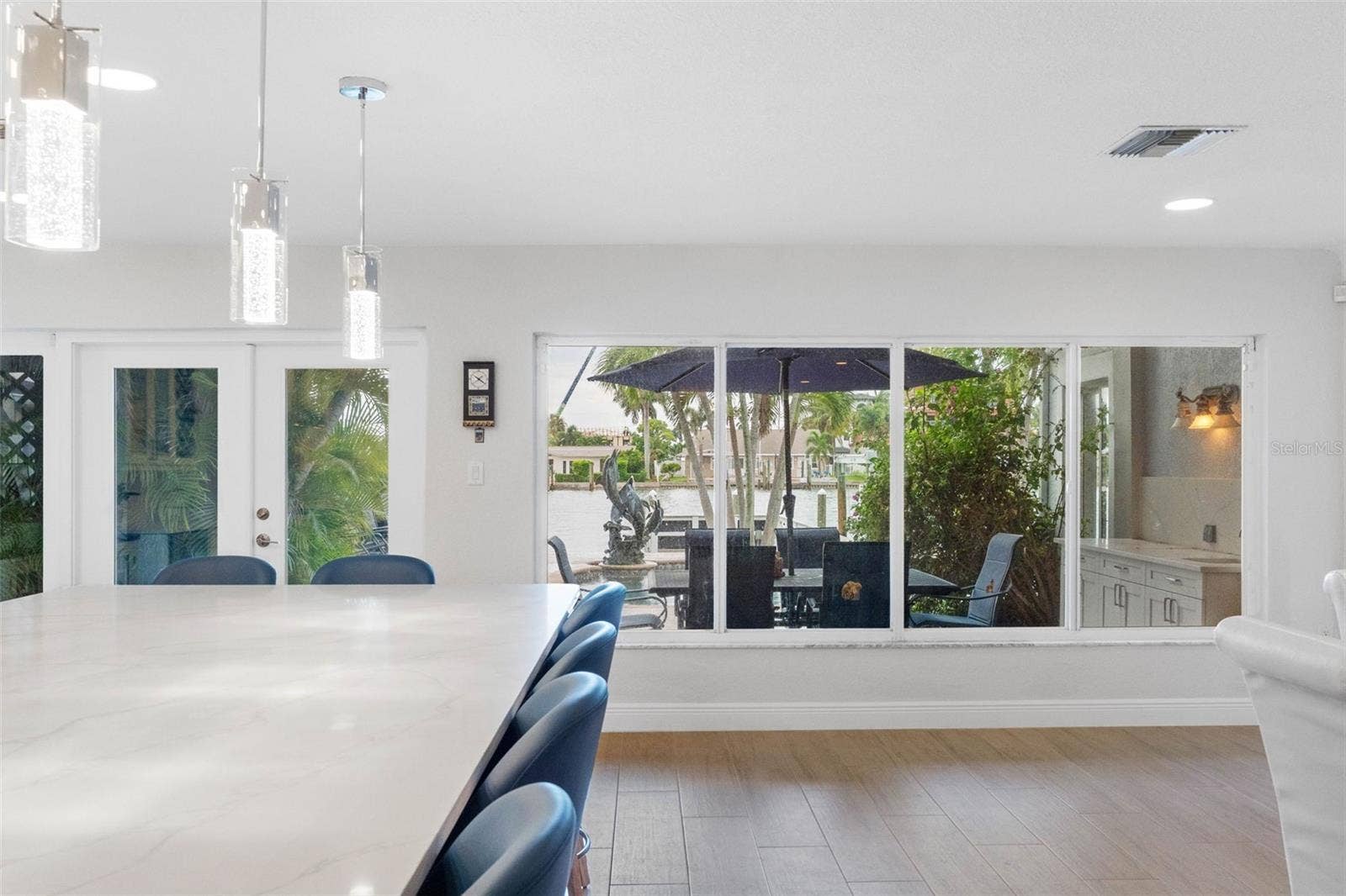 11280 5TH STREET E, Treasure Island, FL 33706 11280 5TH STREET E, Treasure Island, FL 33706