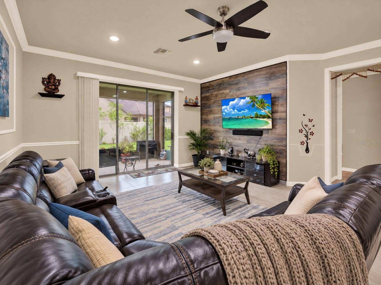 18738 BIRCHWOOD GROVES DRIVE, Lutz, FL 33558 18738 BIRCHWOOD GROVES DRIVE, Lutz, FL 33558