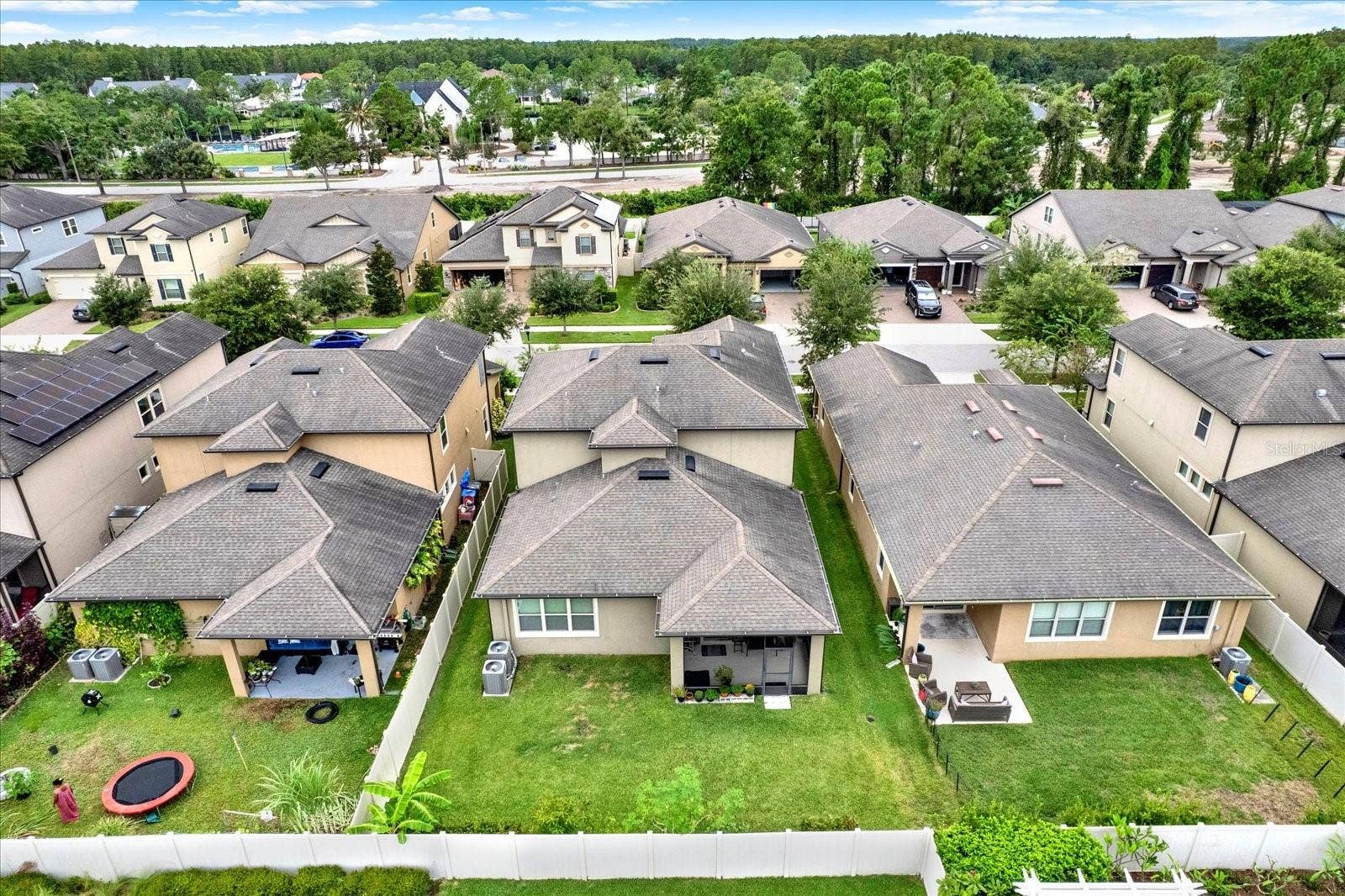 18738 BIRCHWOOD GROVES DRIVE, Lutz, FL 33558 18738 BIRCHWOOD GROVES DRIVE, Lutz, FL 33558