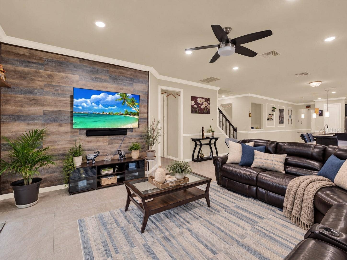 18738 BIRCHWOOD GROVES DRIVE, Lutz, FL 33558 18738 BIRCHWOOD GROVES DRIVE, Lutz, FL 33558