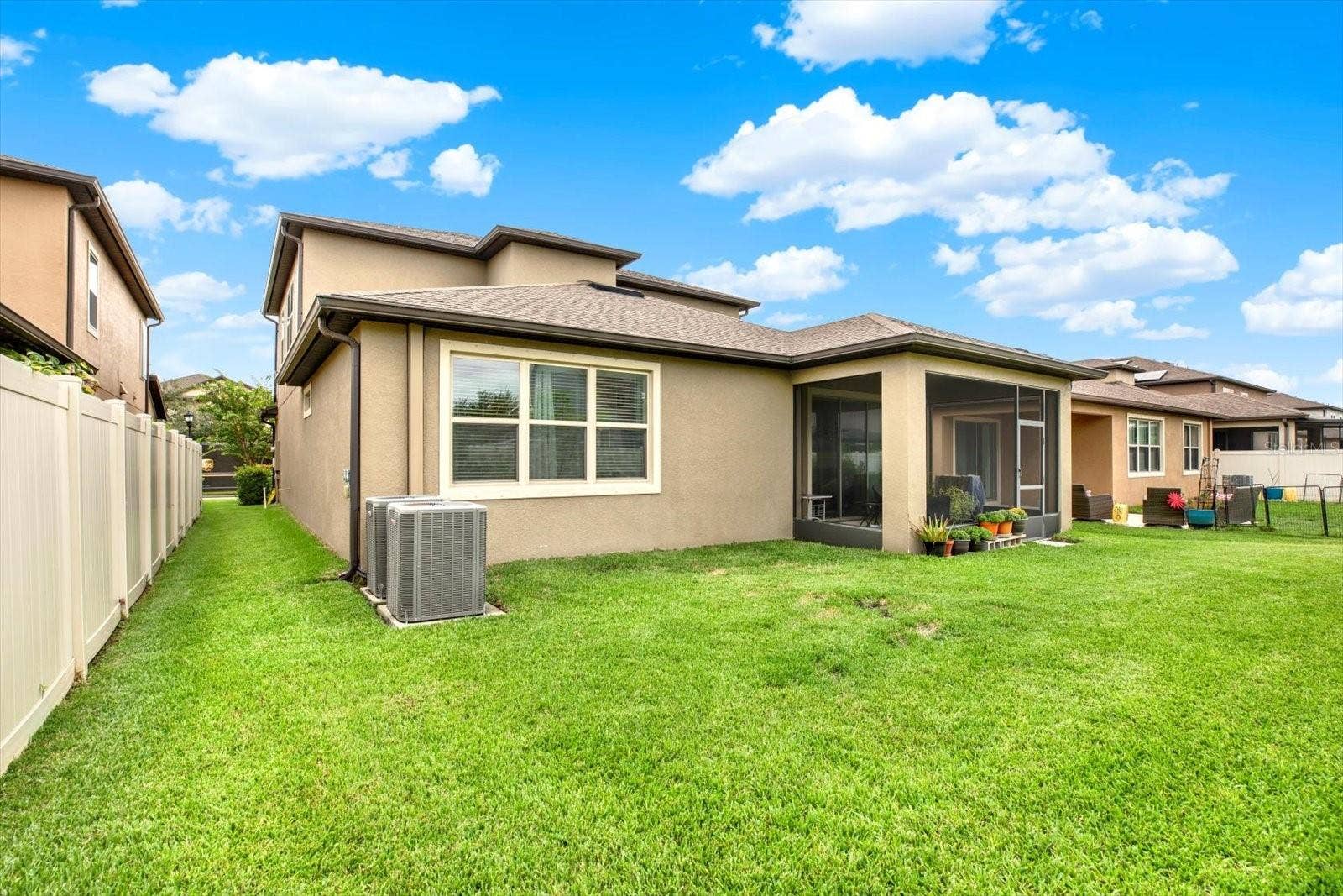 18738 BIRCHWOOD GROVES DRIVE, Lutz, FL 33558 18738 BIRCHWOOD GROVES DRIVE, Lutz, FL 33558