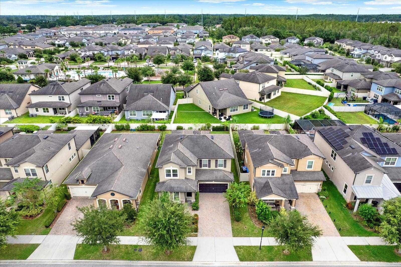 18738 BIRCHWOOD GROVES DRIVE, Lutz, FL 33558 18738 BIRCHWOOD GROVES DRIVE, Lutz, FL 33558