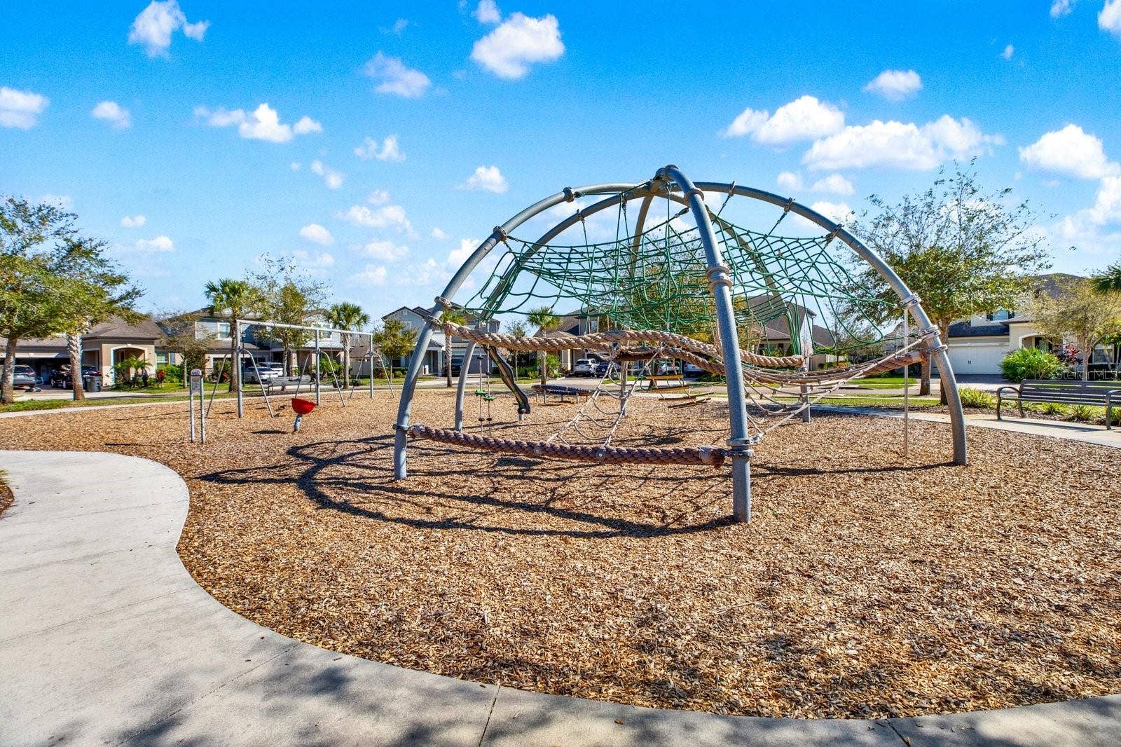 18738 BIRCHWOOD GROVES DRIVE, Lutz, FL 33558 18738 BIRCHWOOD GROVES DRIVE, Lutz, FL 33558