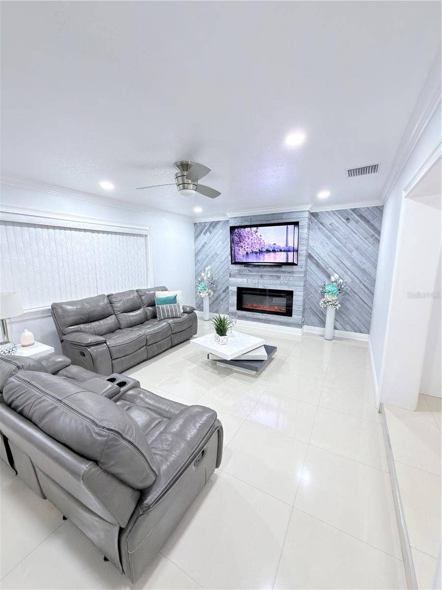 7518 BLOSSOM AVENUE, Tampa, FL 33614 7518 BLOSSOM AVENUE, Tampa, FL 33614