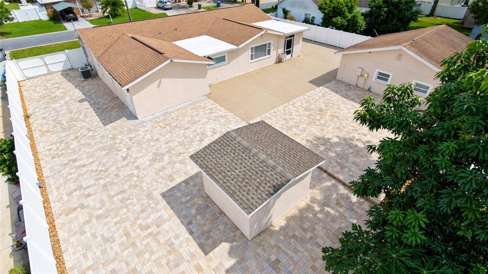 7518 BLOSSOM AVENUE, Tampa, FL 33614 7518 BLOSSOM AVENUE, Tampa, FL 33614