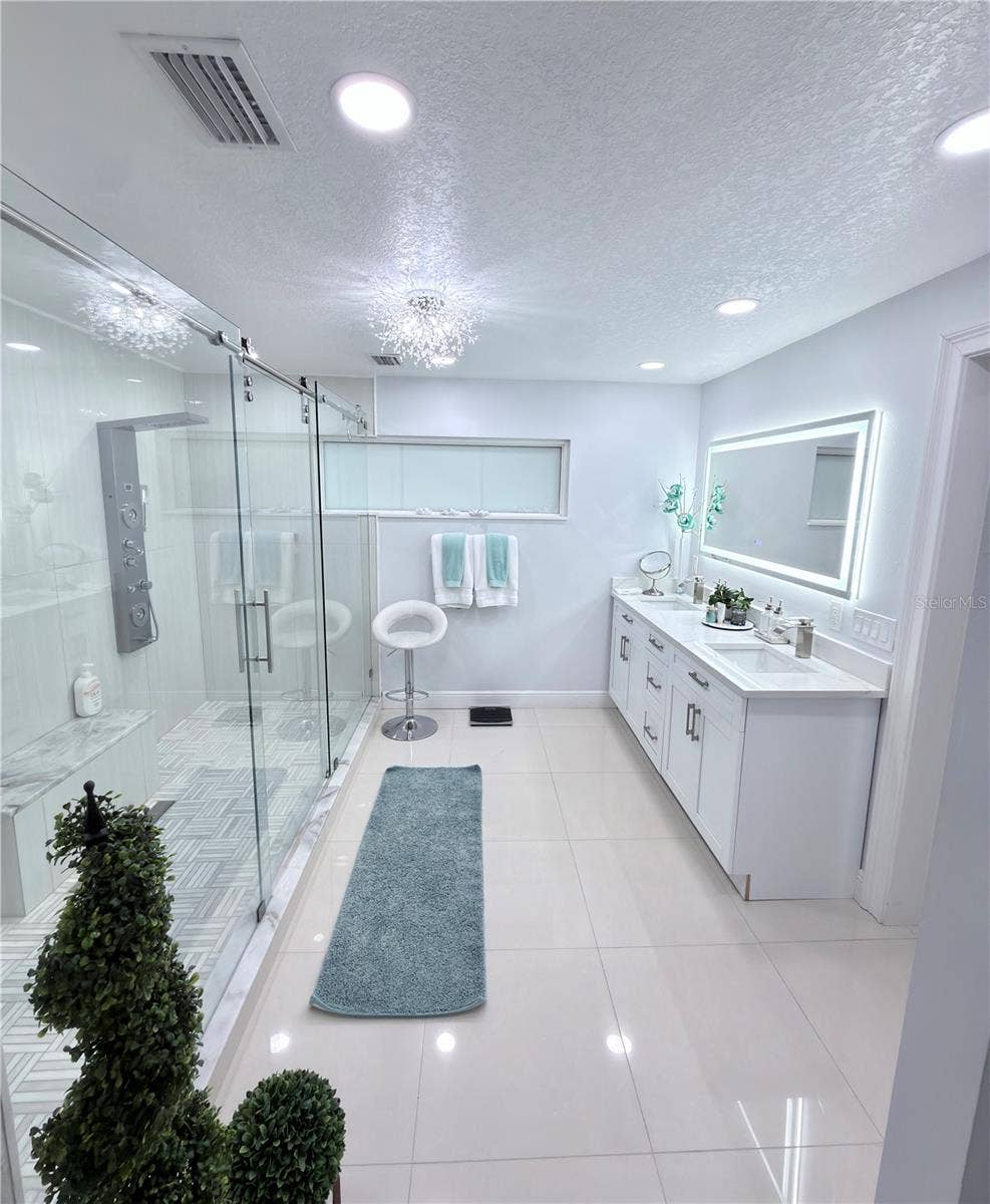 7518 BLOSSOM AVENUE, Tampa, FL 33614 7518 BLOSSOM AVENUE, Tampa, FL 33614