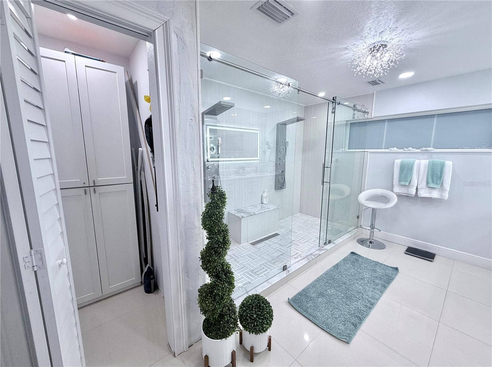 7518 BLOSSOM AVENUE, Tampa, FL 33614 7518 BLOSSOM AVENUE, Tampa, FL 33614