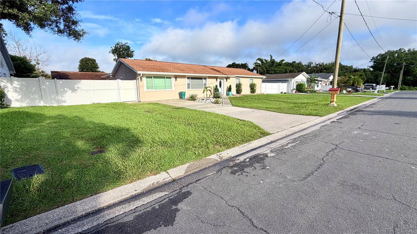 7518 BLOSSOM AVENUE, Tampa, FL 33614 7518 BLOSSOM AVENUE, Tampa, FL 33614