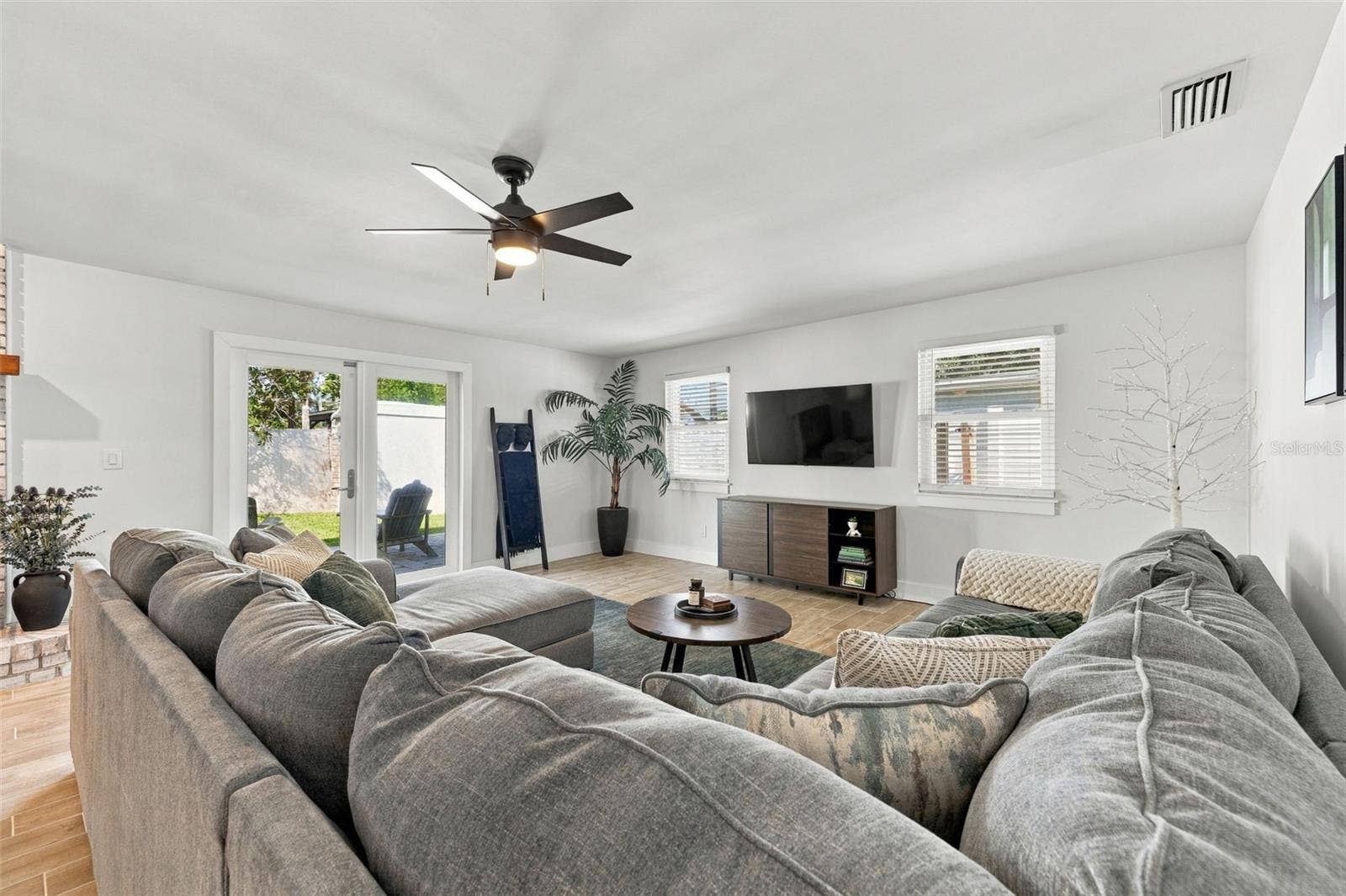 Family / Living Room