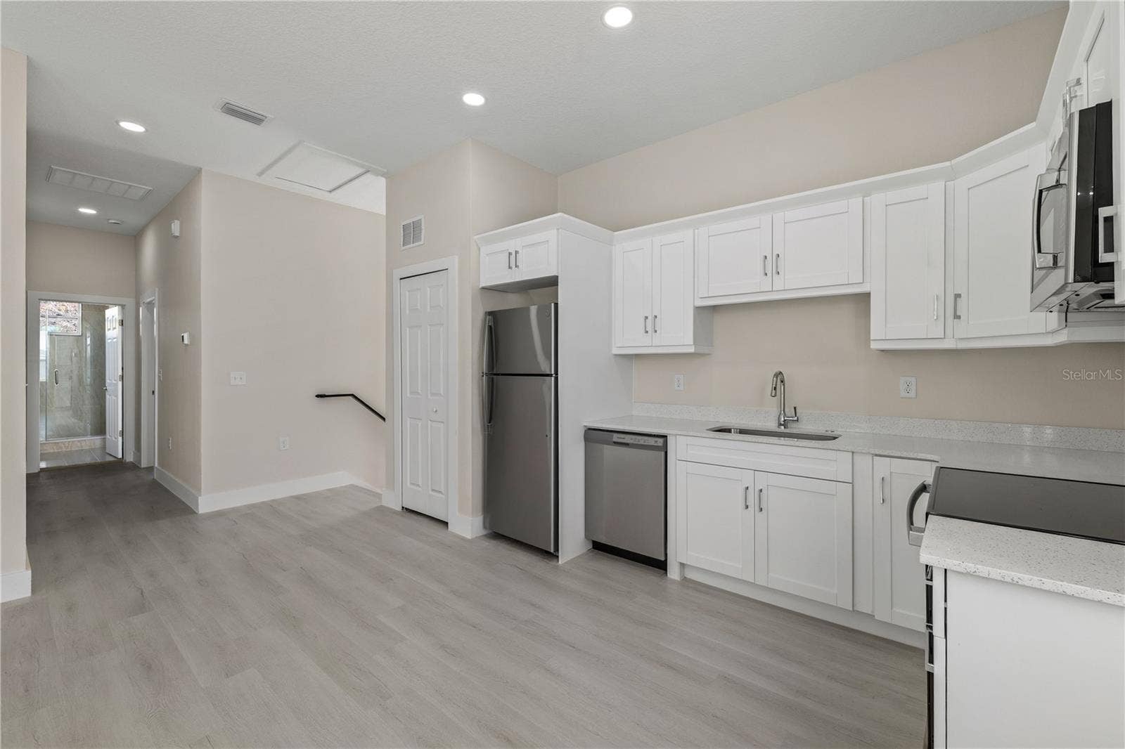 2953 MAPLEBERRY COURT, Tampa, FL 33619 2953 MAPLEBERRY COURT, Tampa, FL 33619