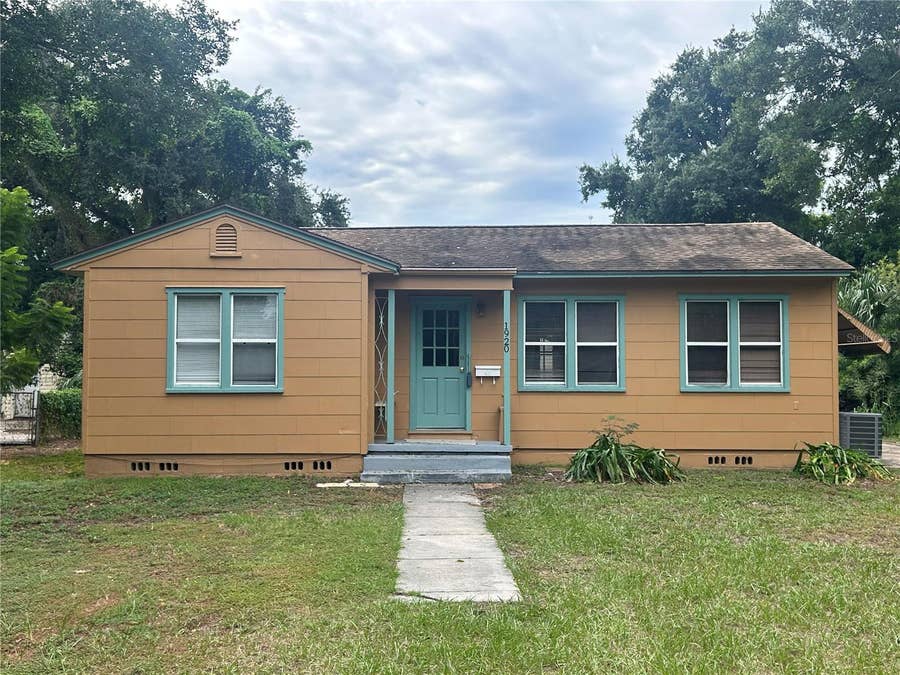 Property photo for 1920 23RD AVENUE N, St Petersburg, FL
