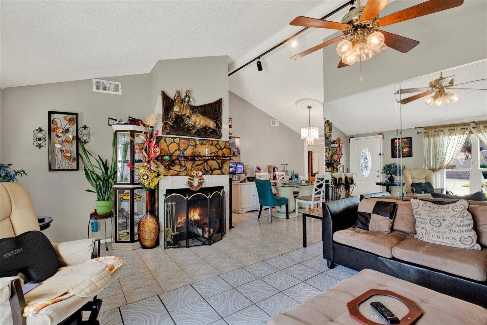 9309 ASHFIELD COURT, Tampa, FL 33615