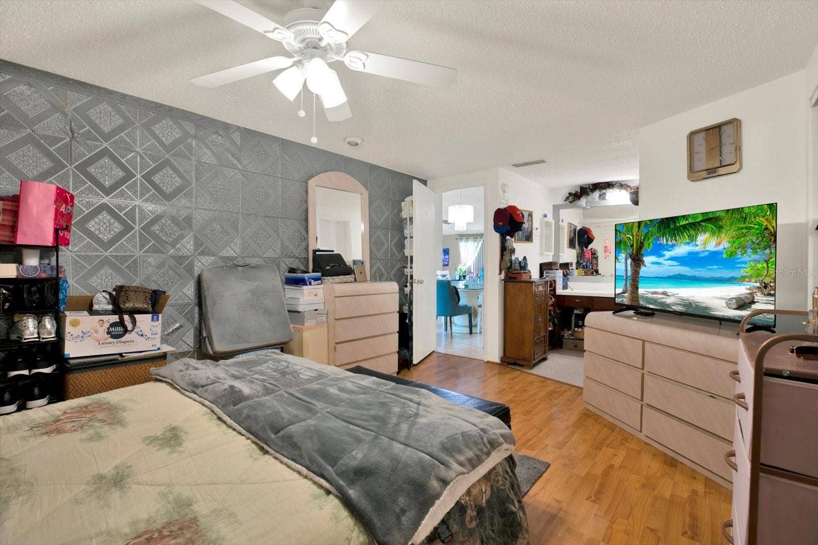 9309 ASHFIELD COURT, Tampa, FL 33615