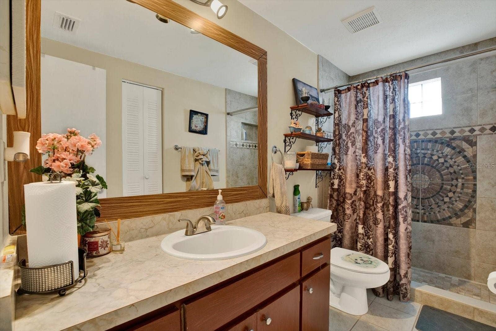 9309 ASHFIELD COURT, Tampa, FL 33615