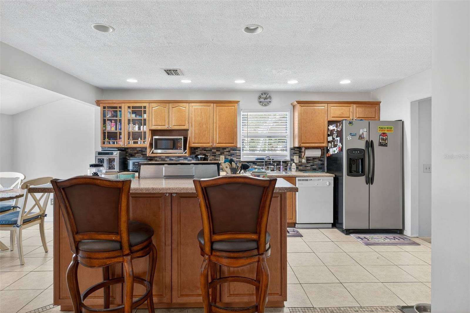 1004 MANDALAY DRIVE, Brandon, FL 33511 1004 MANDALAY DRIVE, Brandon, FL 33511