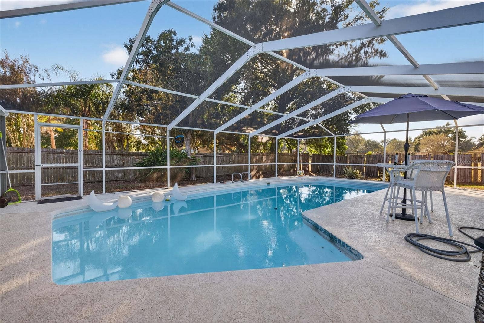 1004 MANDALAY DRIVE, Brandon, FL 33511 1004 MANDALAY DRIVE, Brandon, FL 33511