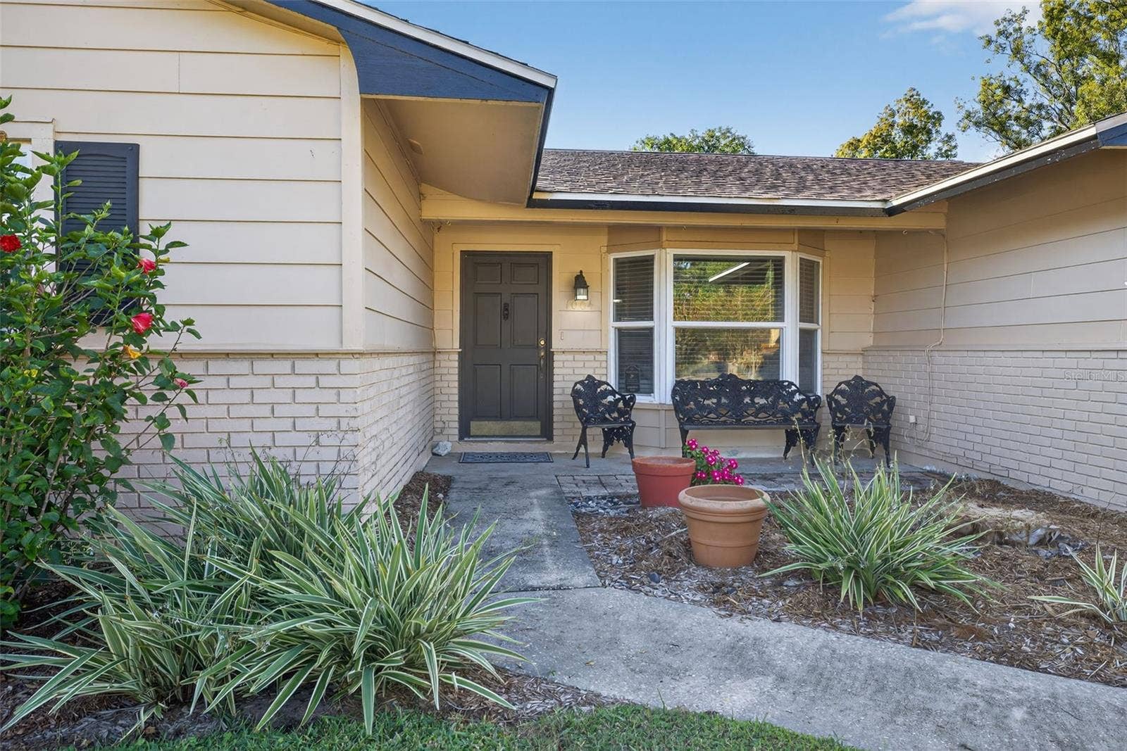 1004 MANDALAY DRIVE, Brandon, FL 33511 1004 MANDALAY DRIVE, Brandon, FL 33511