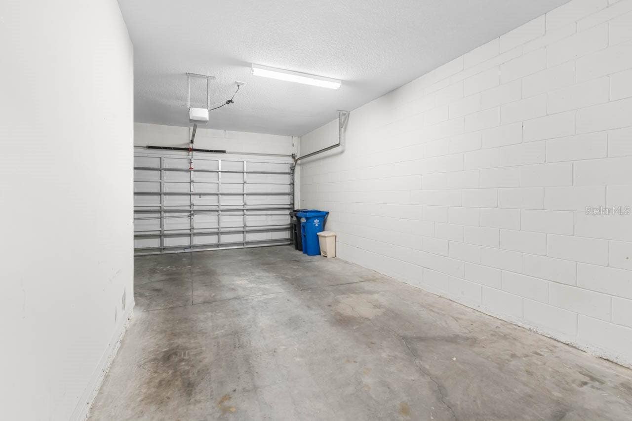 2617 NEWCOMB COURT, Sun City Center, FL 33573 1 1/2 car garage