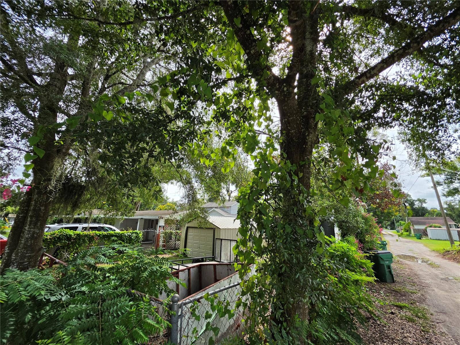 38528 9TH AVENUE, Zephyrhills, FL 33542