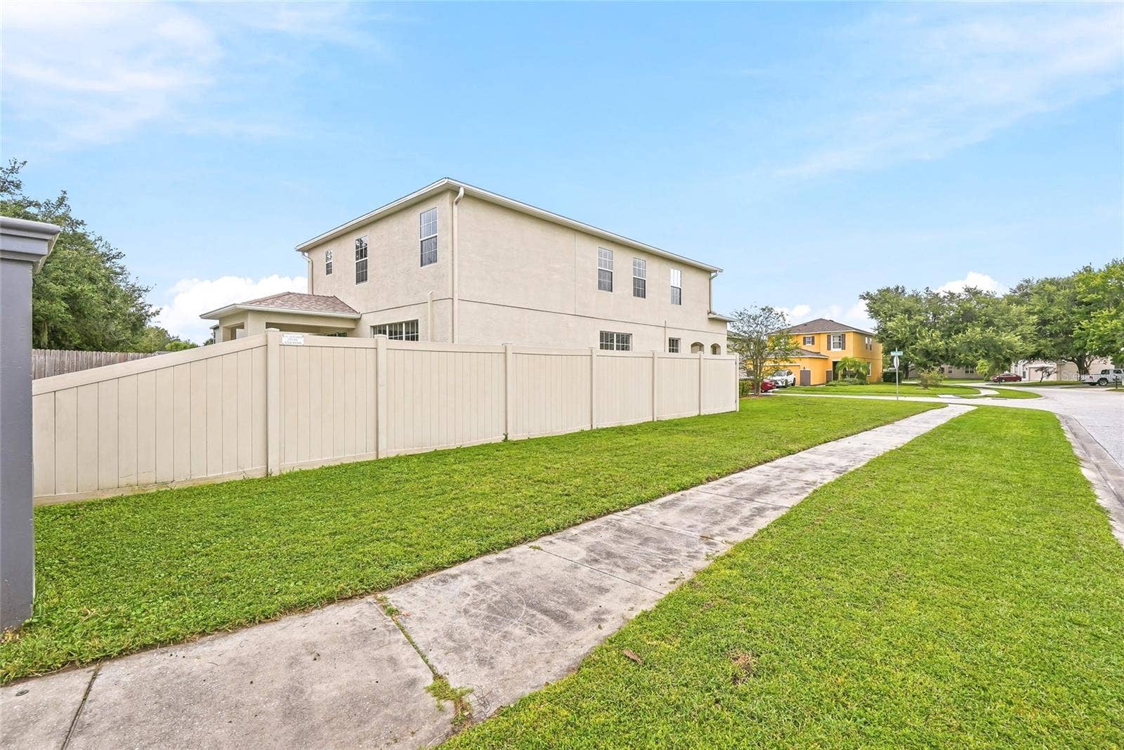 9237 C WELLSTONE DRIVE, Land O Lakes, FL 34638