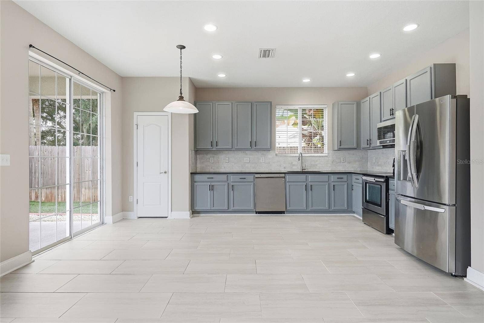 9237 C WELLSTONE DRIVE, Land O Lakes, FL 34638