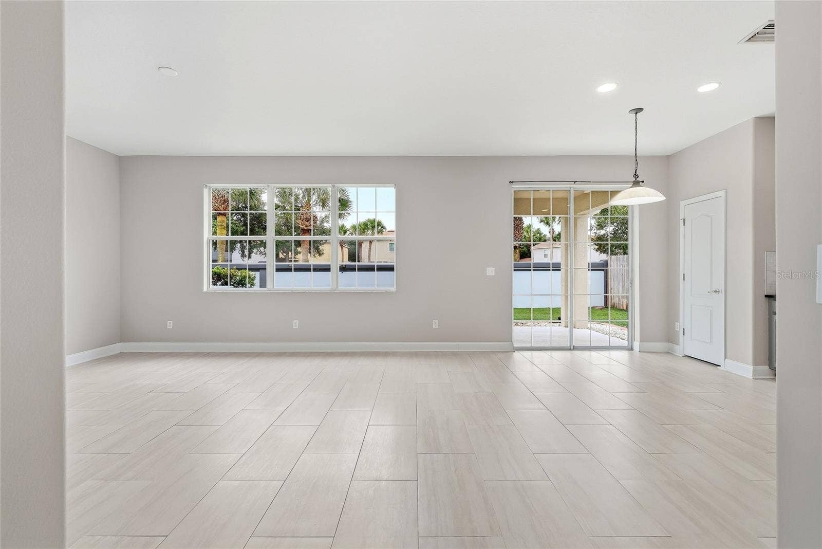 9237 C WELLSTONE DRIVE, Land O Lakes, FL 34638