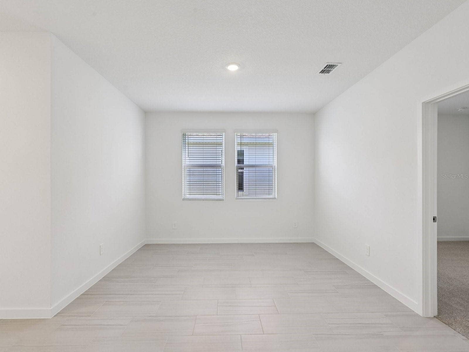 33 GARNI DRIVE, Palm Coast, FL 32137 Photo is not of the actual home, but is an inspirational photo of builders model home and may depict options, furnishings, and/or decorator features that are not included.