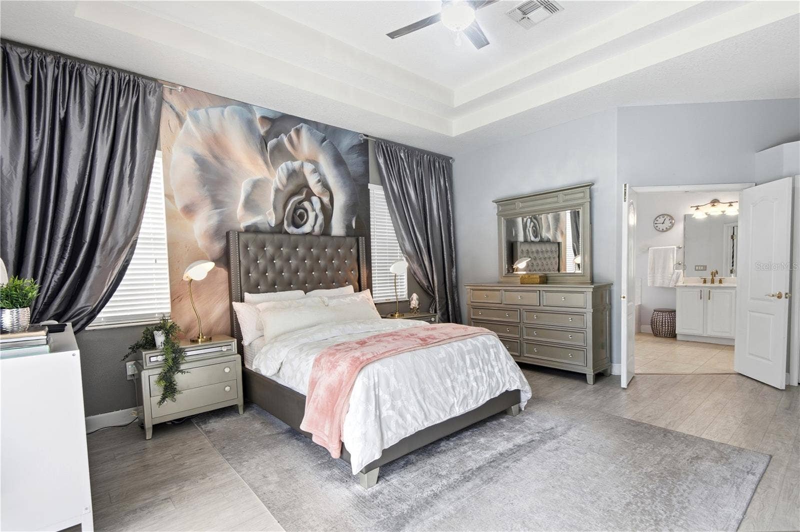 19930 DOLORES ANN COURT, Lutz, FL 33549