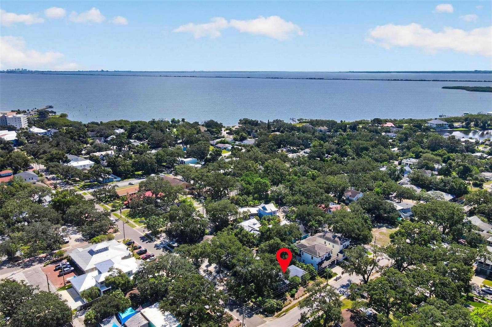 690 2ND STREET S, Safety Harbor, FL 34695 690 2ND STREET S, Safety Harbor, FL 34695