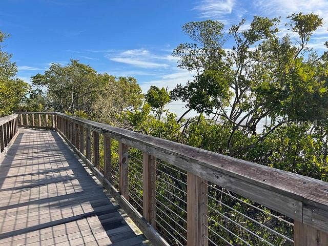 690 2ND STREET S, Safety Harbor, FL 34695 690 2ND STREET S, Safety Harbor, FL 34695