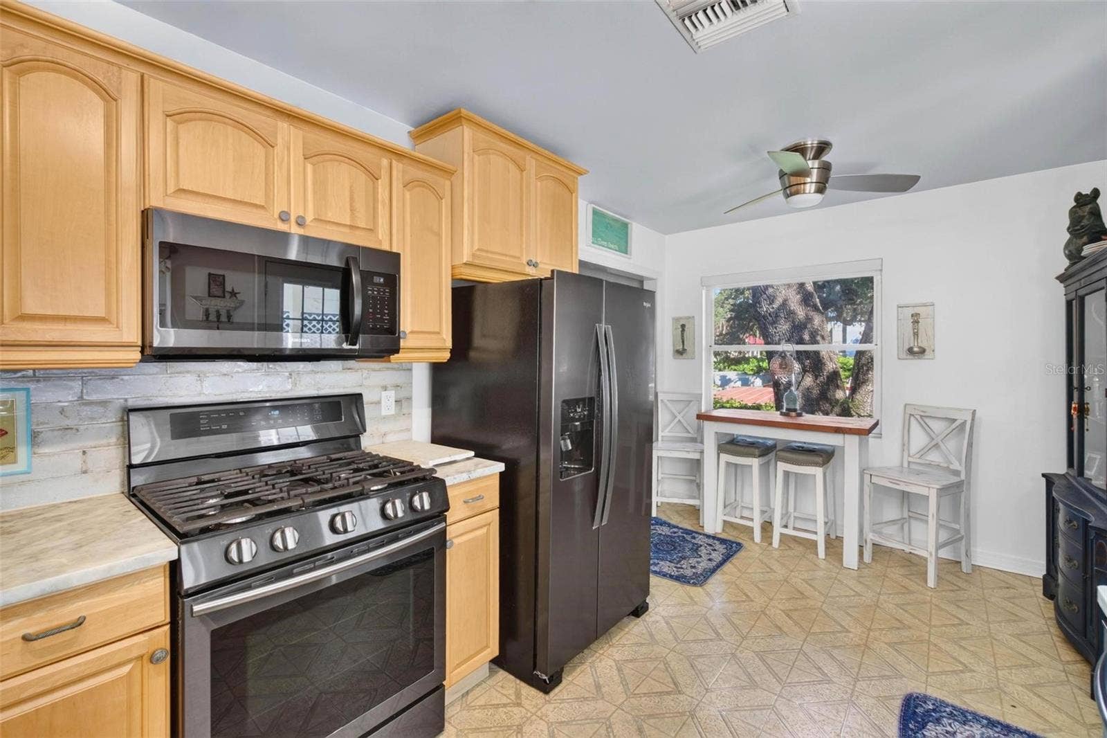 690 2ND STREET S, Safety Harbor, FL 34695 Kitchen (Main House)