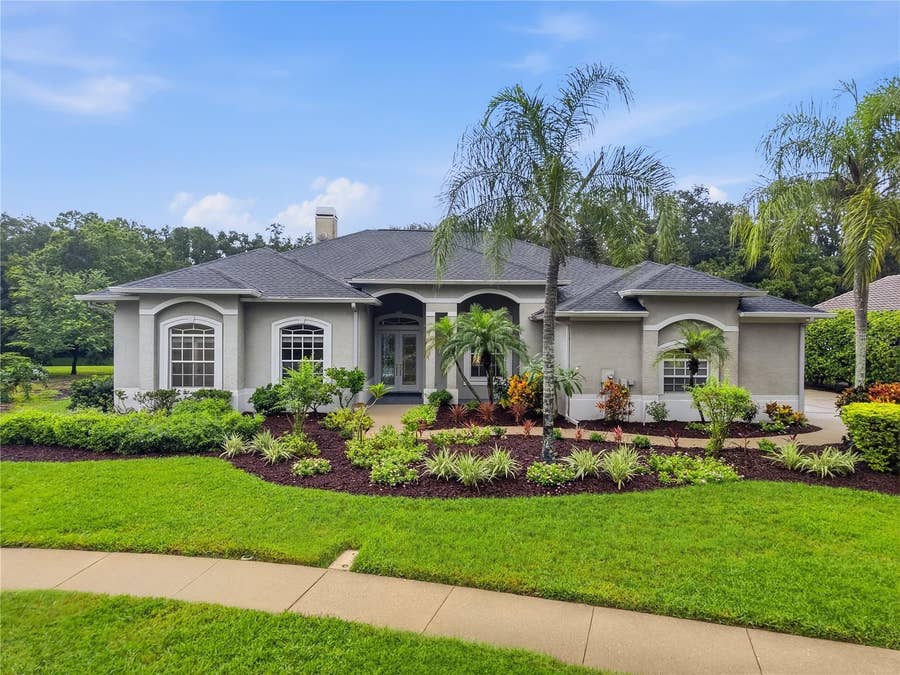 Property photo for 4034 EXECUTIVE DRIVE, Palm Harbor, FL