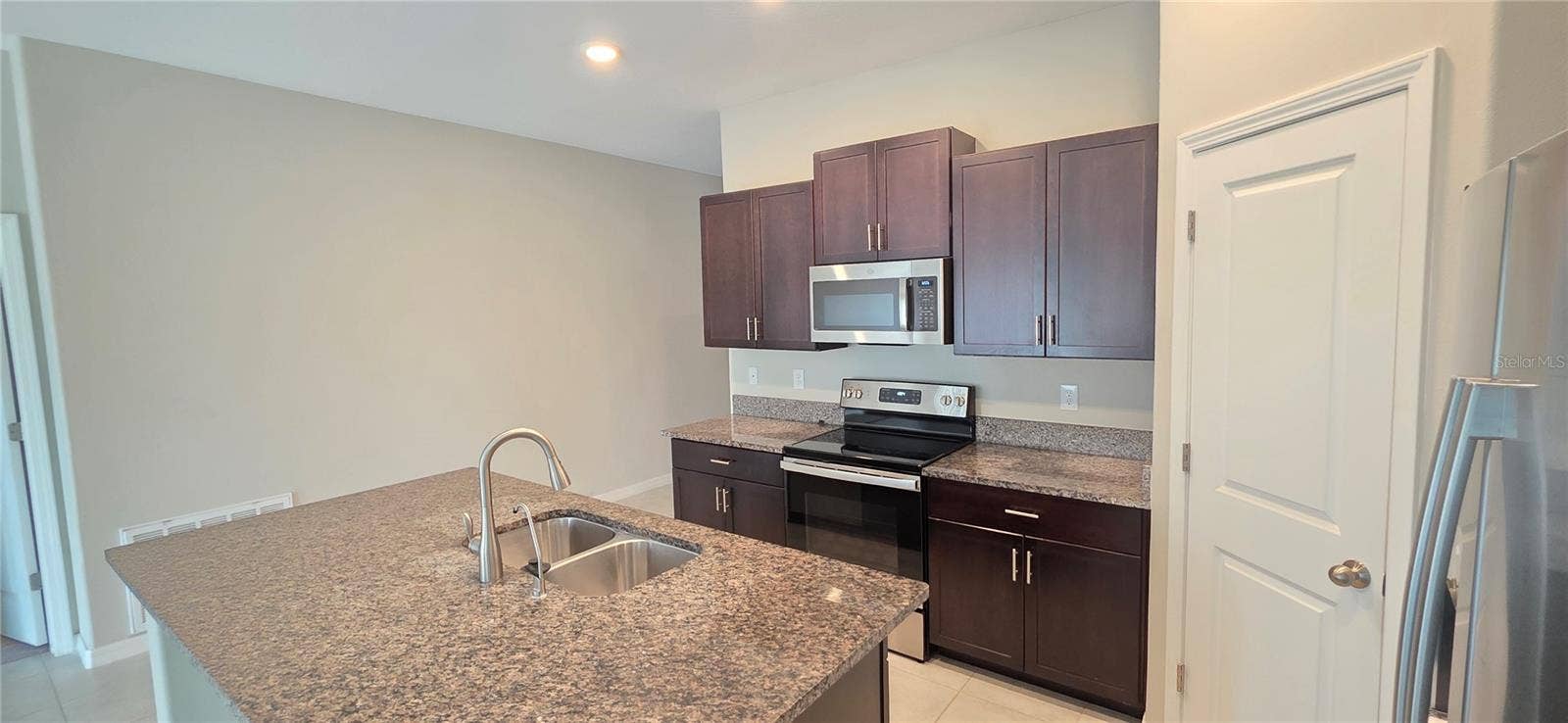 16638 DELIA STREET, Wimauma, FL 33598 16638 DELIA STREET, Wimauma, FL 33598