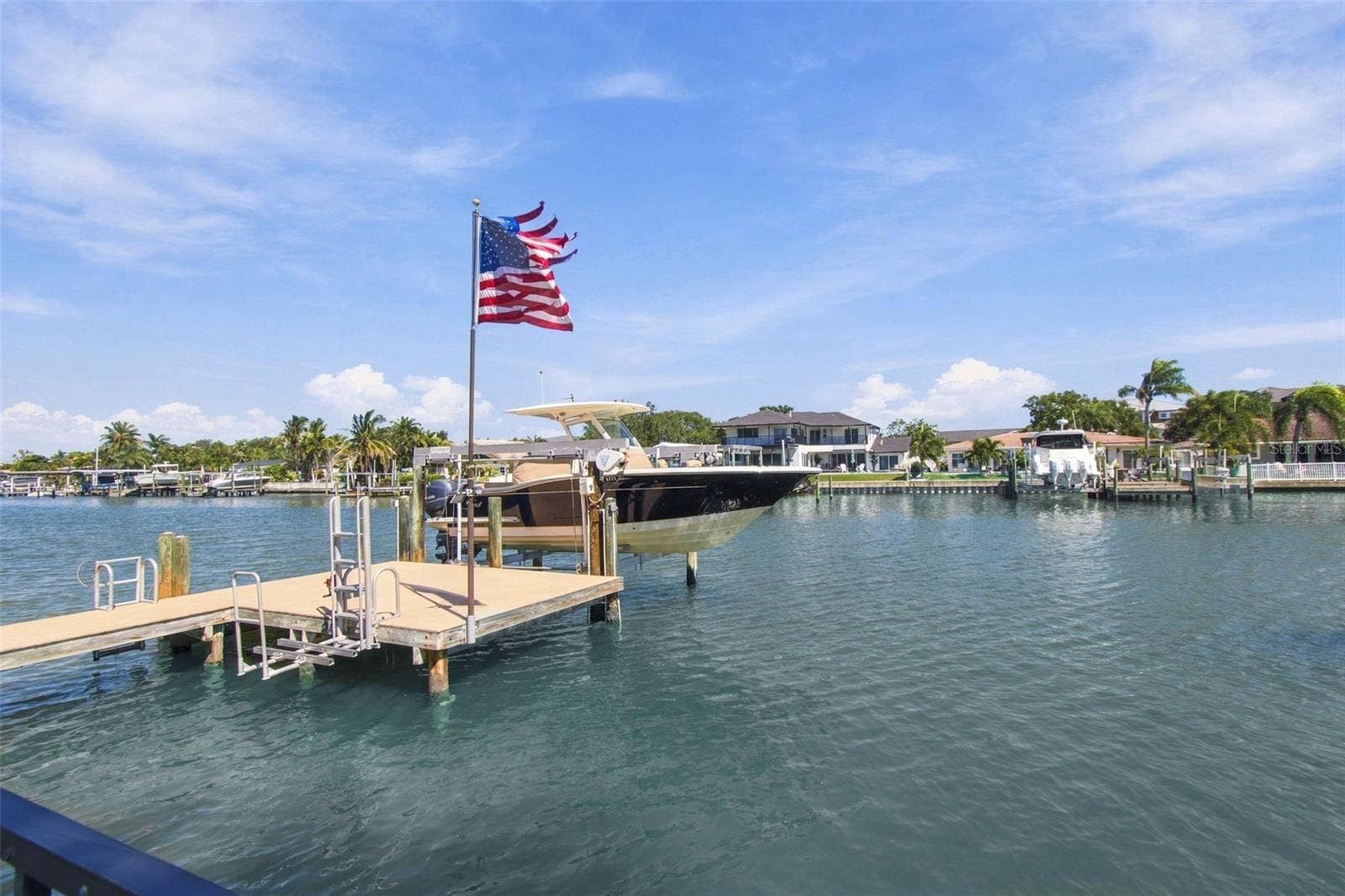 707 SNUG ISLAND, Clearwater Beach, FL 33767 707 SNUG ISLAND, Clearwater Beach, FL 33767