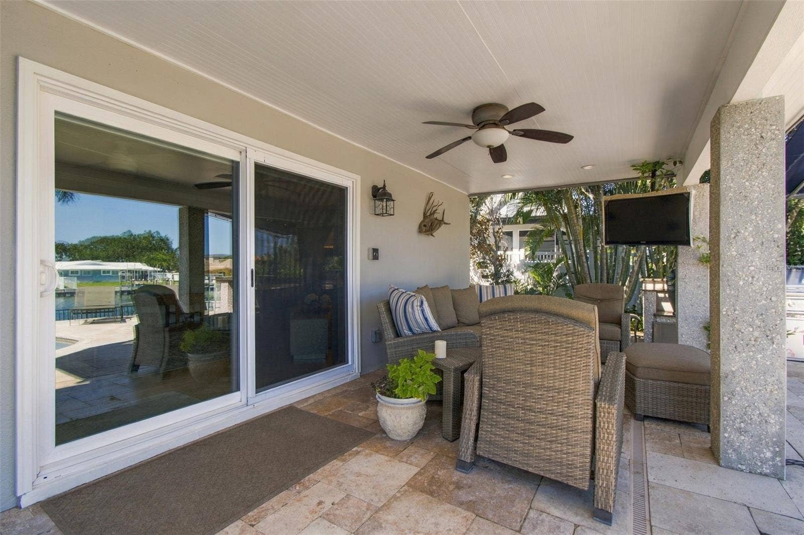 707 SNUG ISLAND, Clearwater Beach, FL 33767 707 SNUG ISLAND, Clearwater Beach, FL 33767