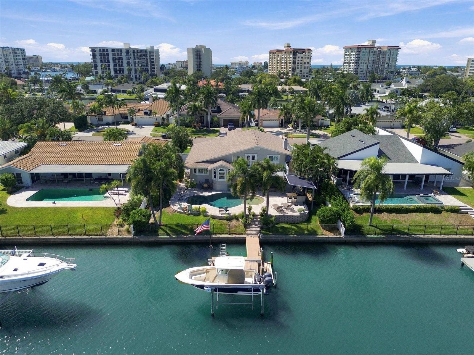707 SNUG ISLAND, Clearwater Beach, FL 33767 707 SNUG ISLAND, Clearwater Beach, FL 33767
