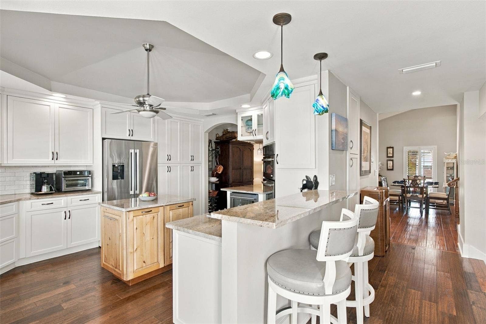 707 SNUG ISLAND, Clearwater Beach, FL 33767 707 SNUG ISLAND, Clearwater Beach, FL 33767