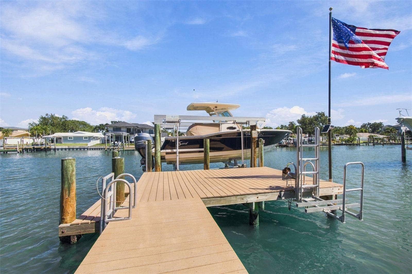 707 SNUG ISLAND, Clearwater Beach, FL 33767 707 SNUG ISLAND, Clearwater Beach, FL 33767