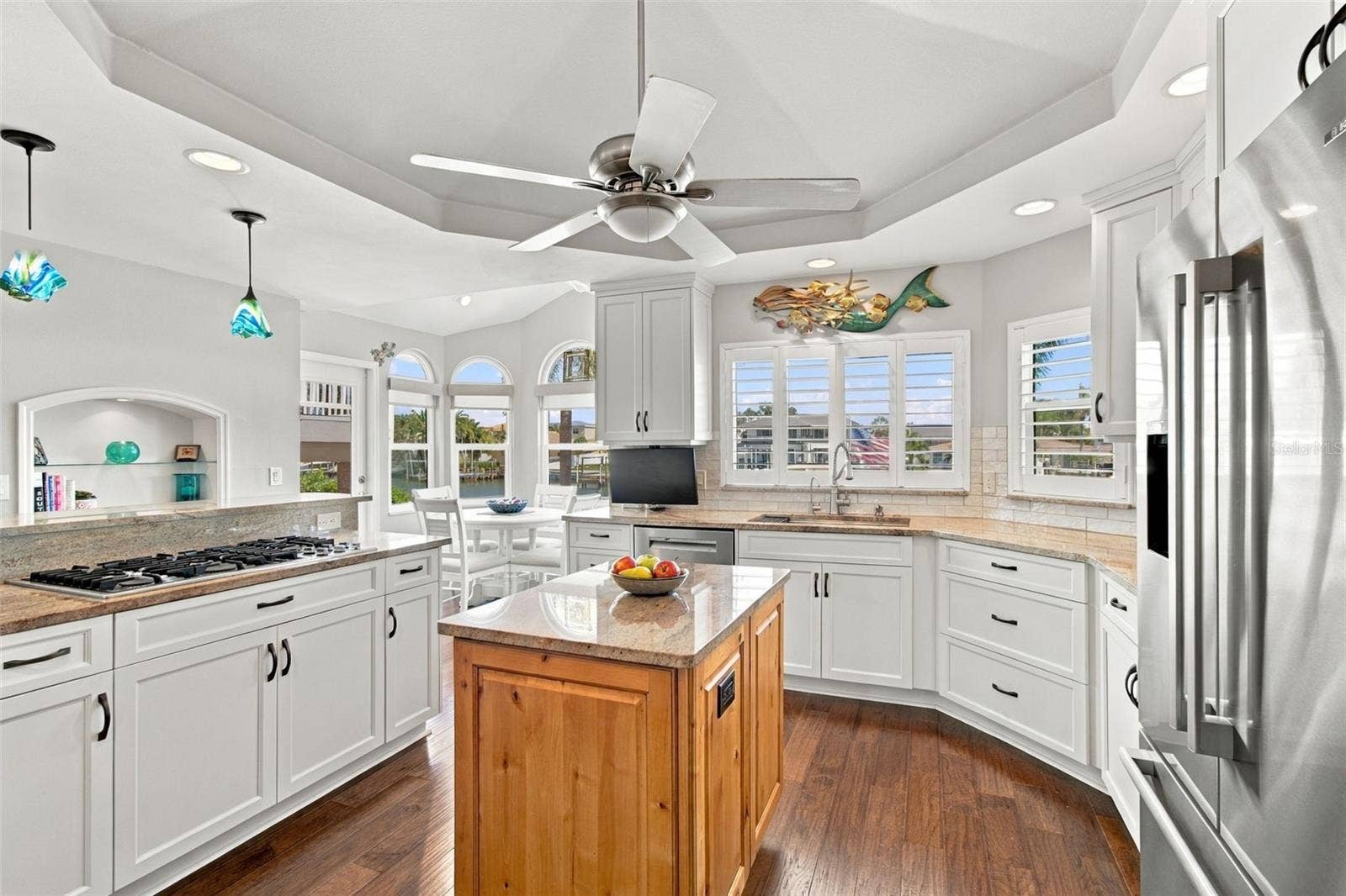 707 SNUG ISLAND, Clearwater Beach, FL 33767 707 SNUG ISLAND, Clearwater Beach, FL 33767