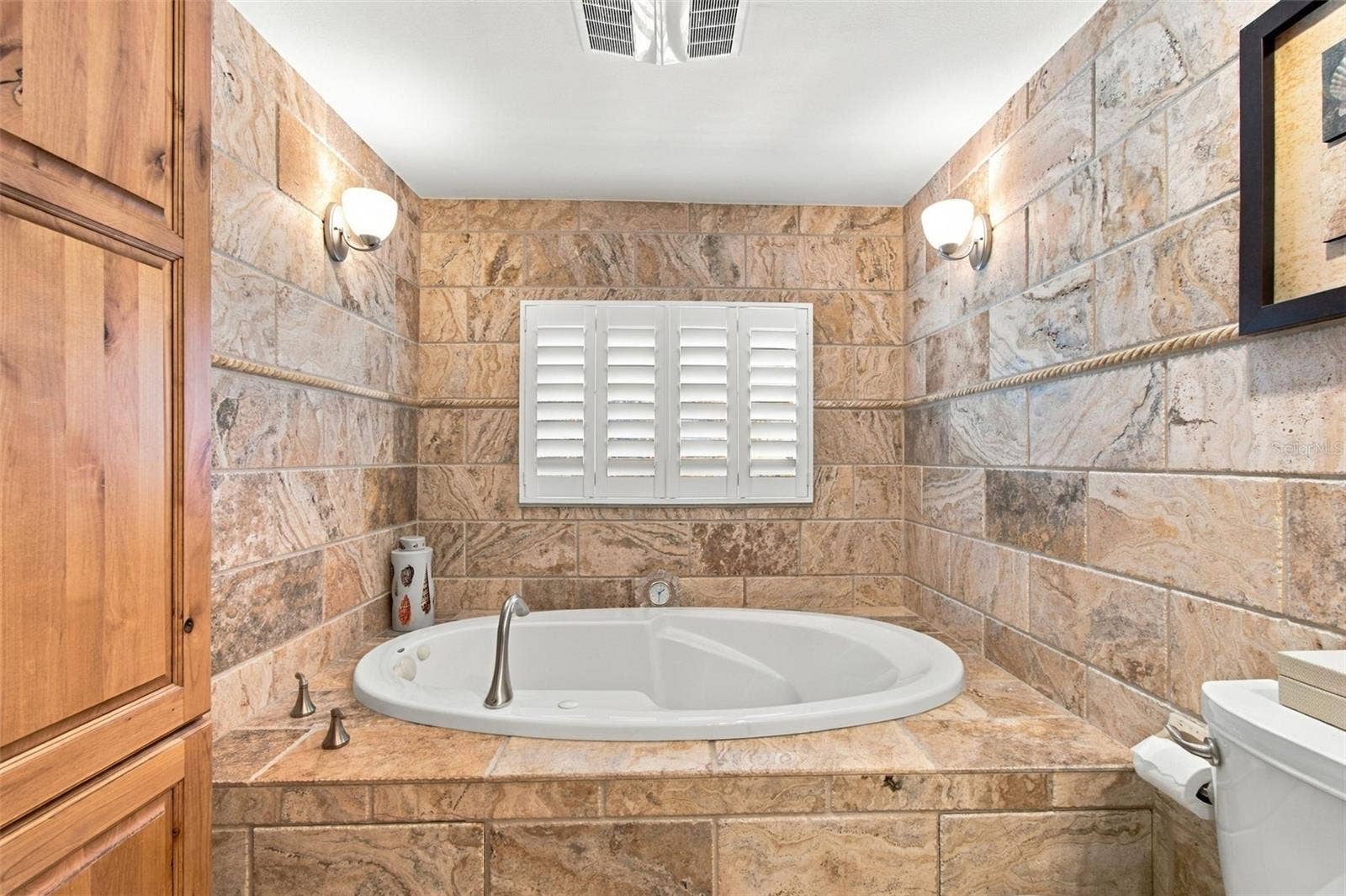 707 SNUG ISLAND, Clearwater Beach, FL 33767 707 SNUG ISLAND, Clearwater Beach, FL 33767