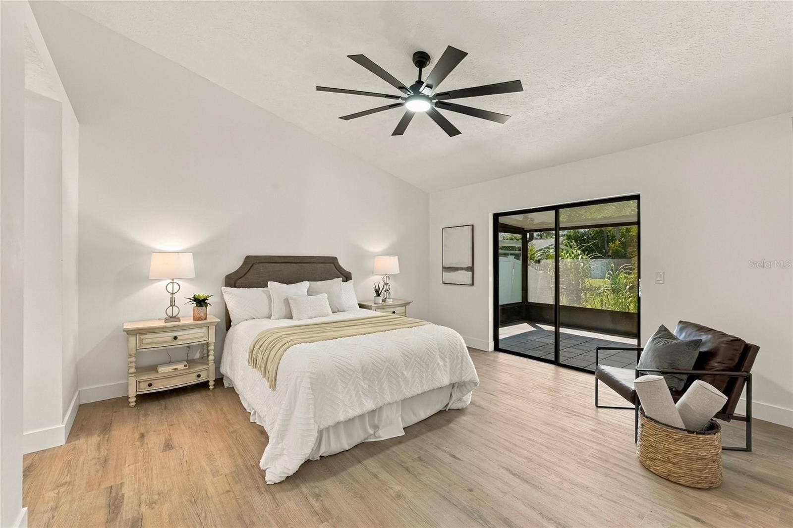 11216 SHADYBROOK DRIVE, Tampa, FL 33625