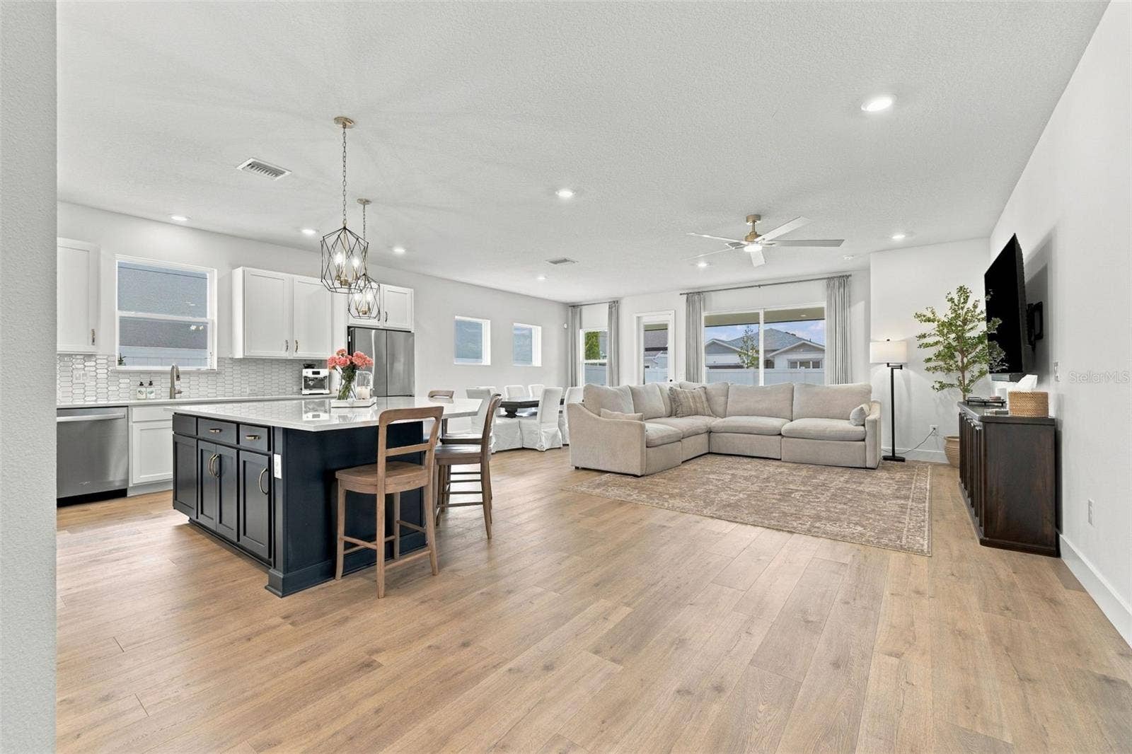 11854 MILE MARSH DRIVE, Riverview, FL 33569 11854 MILE MARSH DRIVE, Riverview, FL 33569