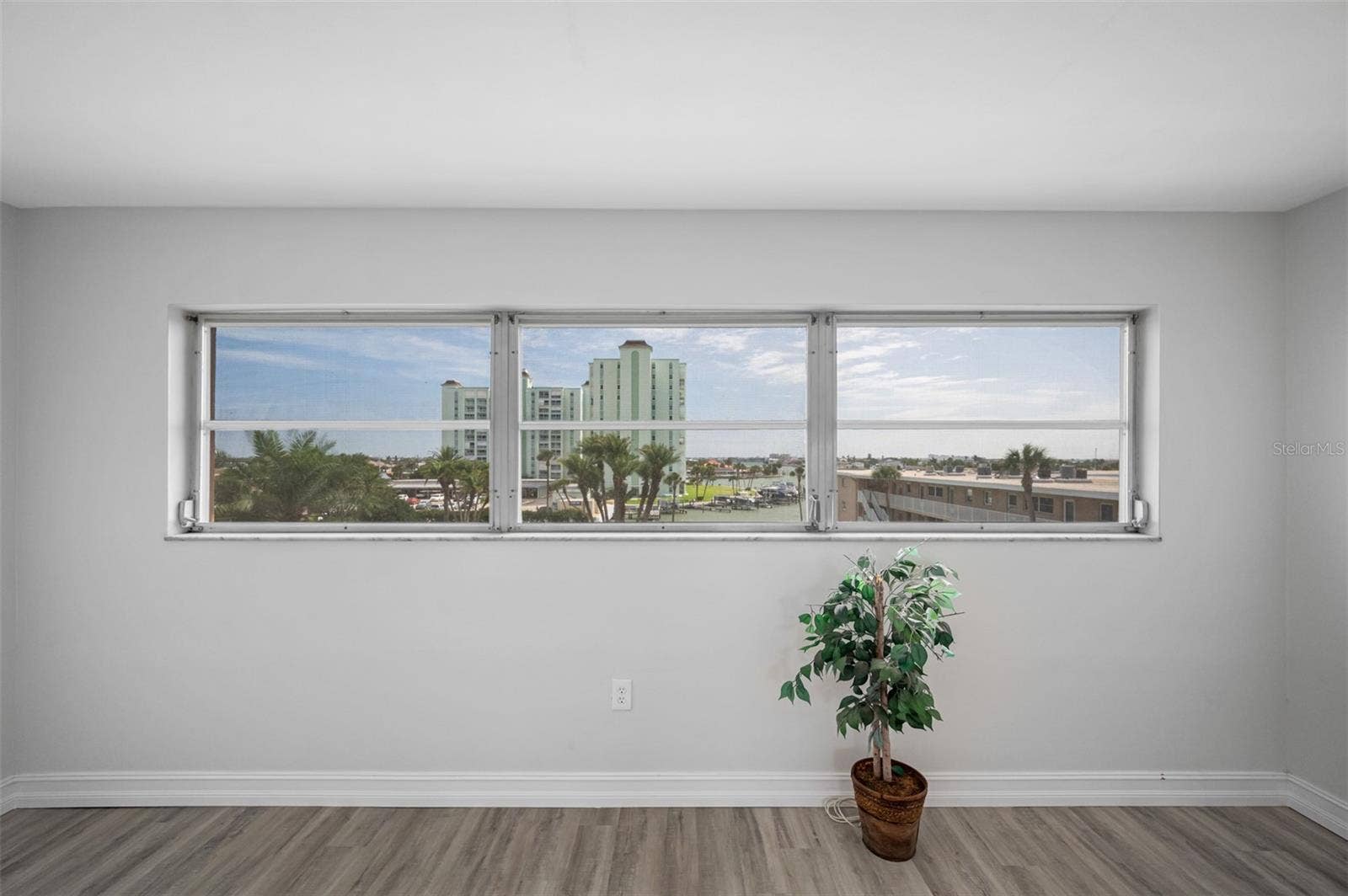 6363 GULF WINDS DRIVE, #437, St Pete Beach, FL 33706 6363 GULF WINDS DRIVE, #437, St Pete Beach, FL 33706