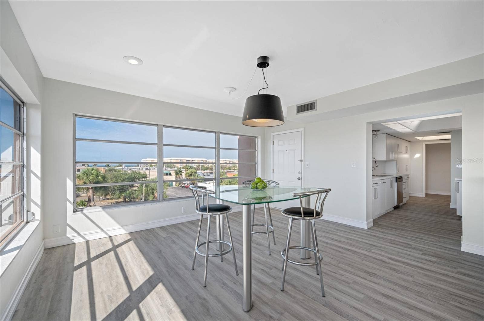 6363 GULF WINDS DRIVE, #437, St Pete Beach, FL 33706 6363 GULF WINDS DRIVE, #437, St Pete Beach, FL 33706