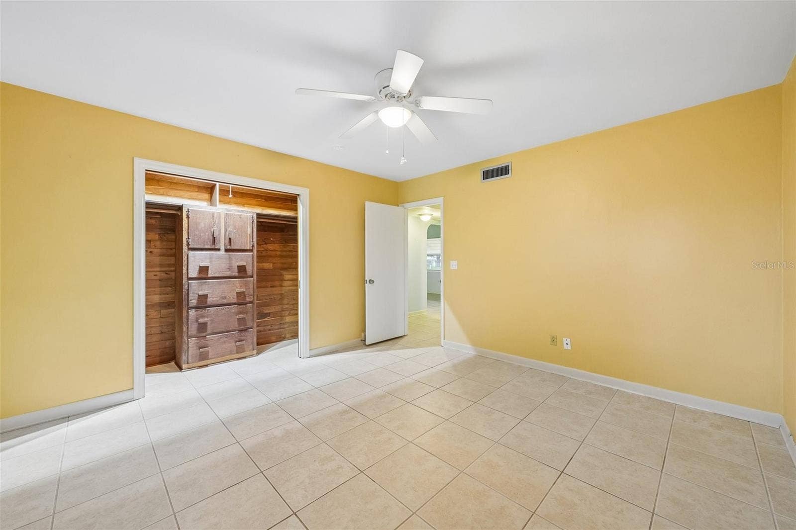 1740 CLEVELAND STREET, Clearwater, FL 33755 1740 CLEVELAND STREET, Clearwater, FL 33755